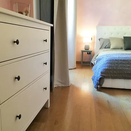 Flat 81