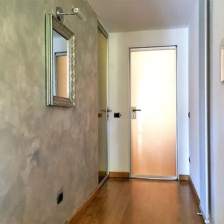 Daire Flat 81 La Spezia